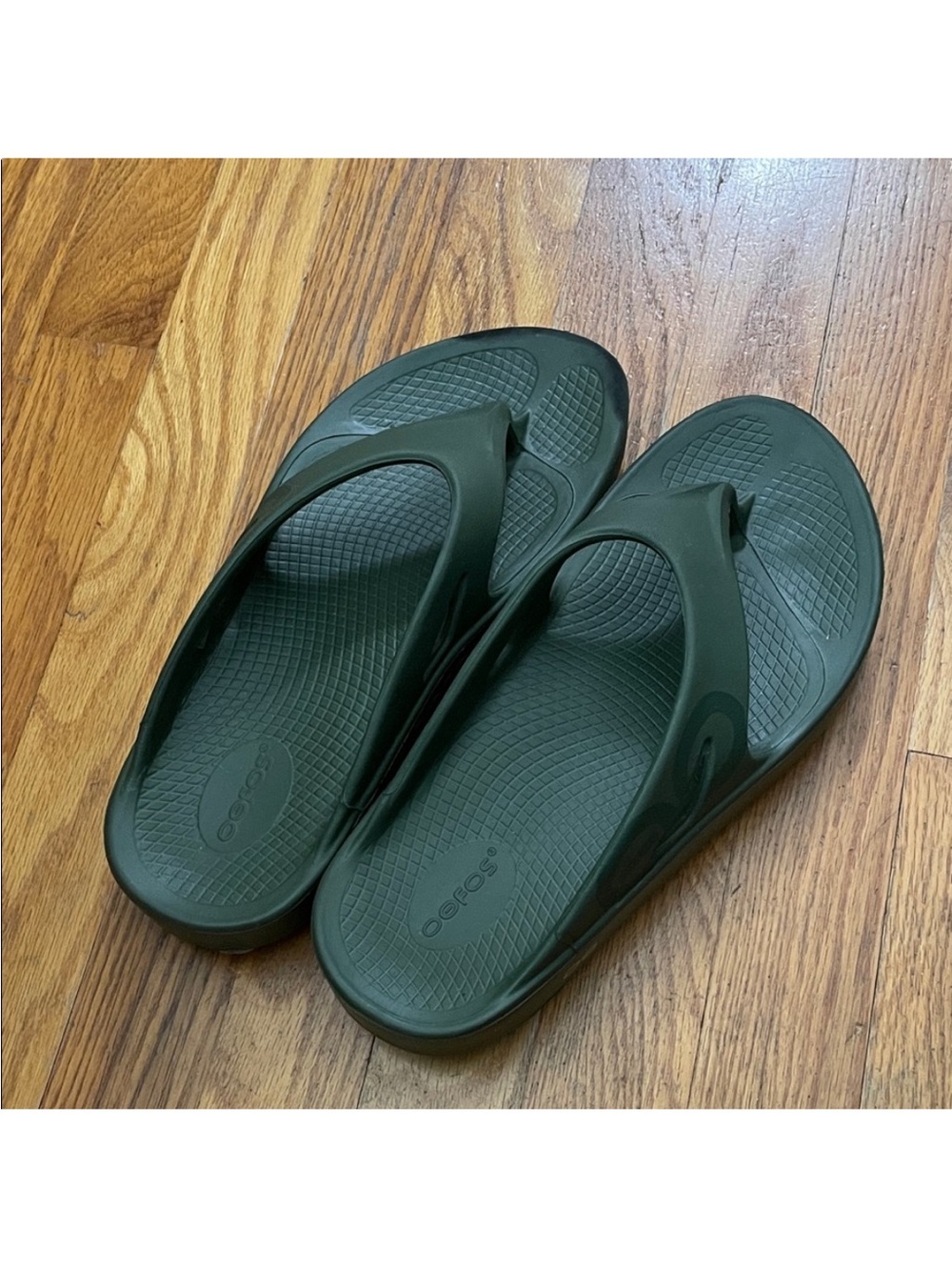 OOFOS OOOlala Recovery Sandals W11 M9 Euro 42